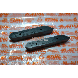 2x Stihl Schutz Gummischutz vom Kettenraddeckel 024 026 028 029 034 036 038 039 044 046 064 066